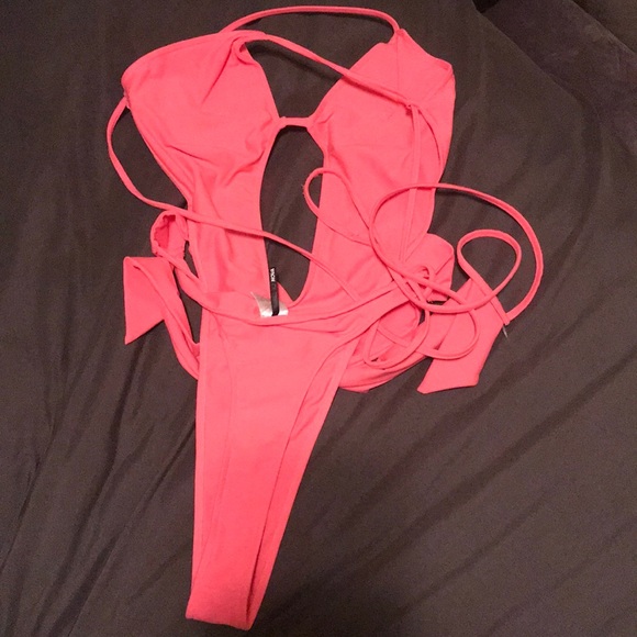 Tie front fashion nova one piece swimsuit - Picture 2 of 2